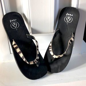 Reef zebra thong sandals, 8